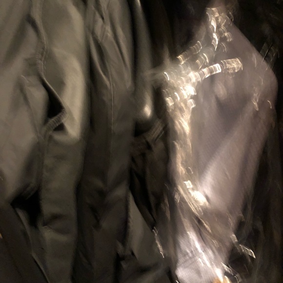 MENS TUXEDOS AND SUITS WHOLESALE - Picture 3 of 7